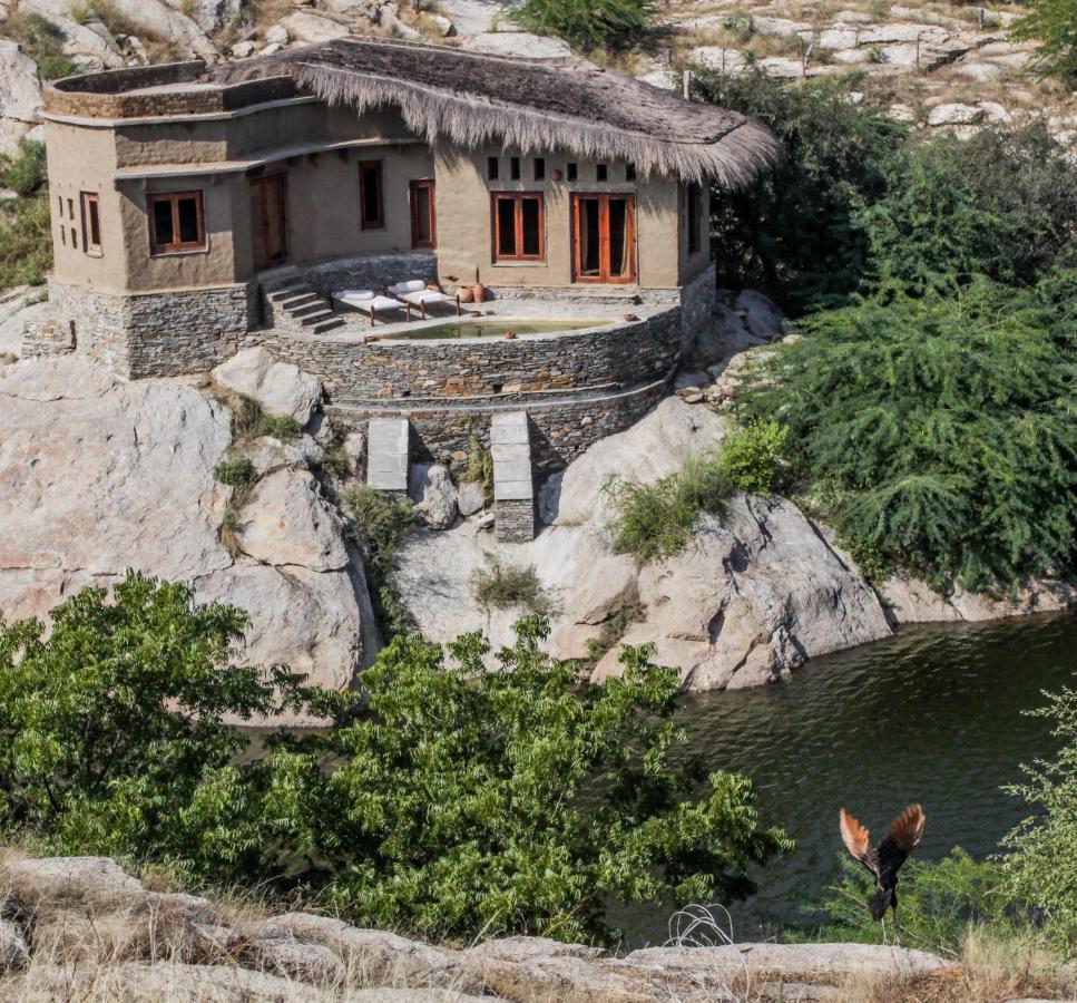 Brij Lakshman Sagar Hotel Raipur  Bagian luar foto